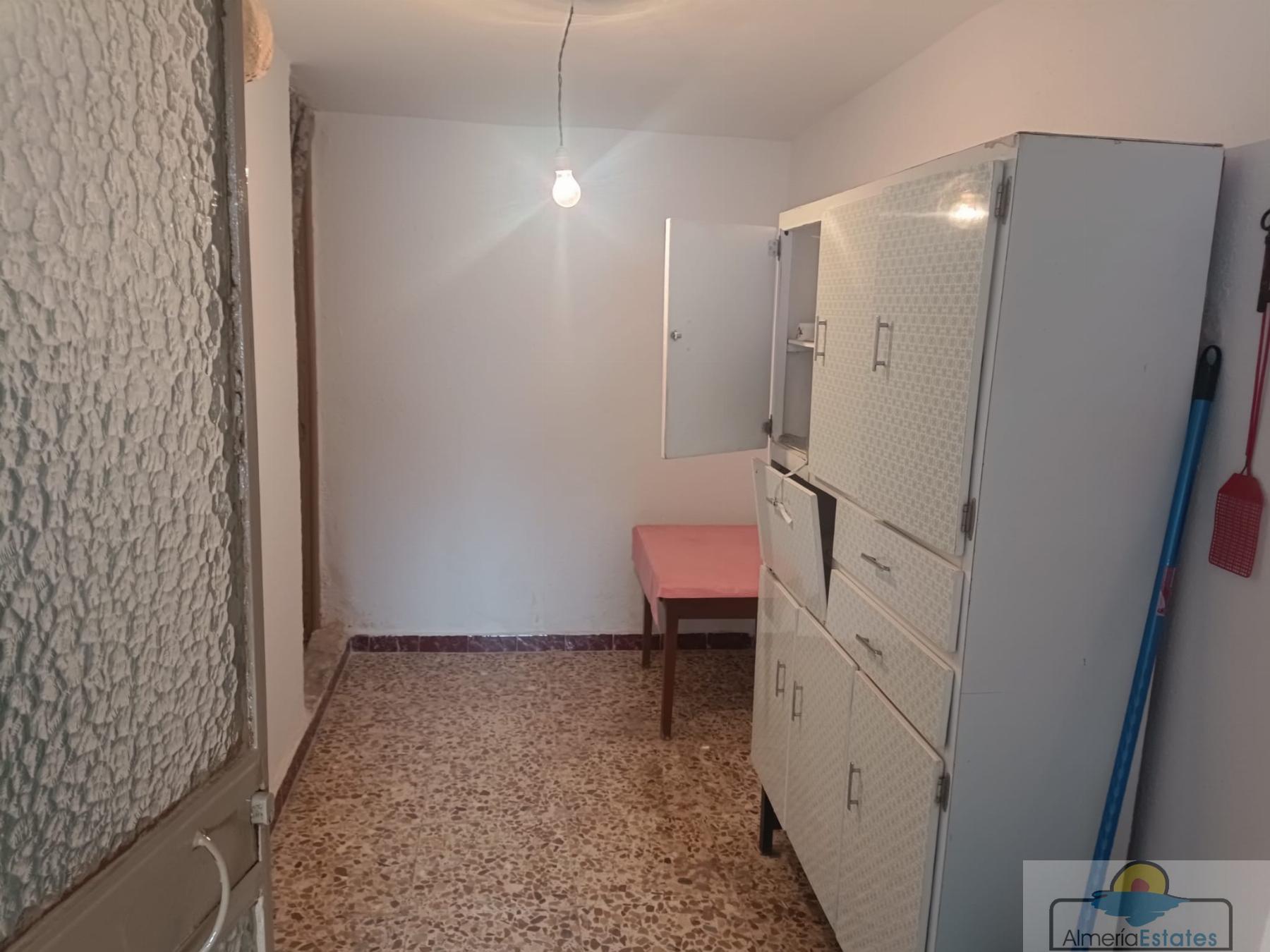 For sale of house in Taberno