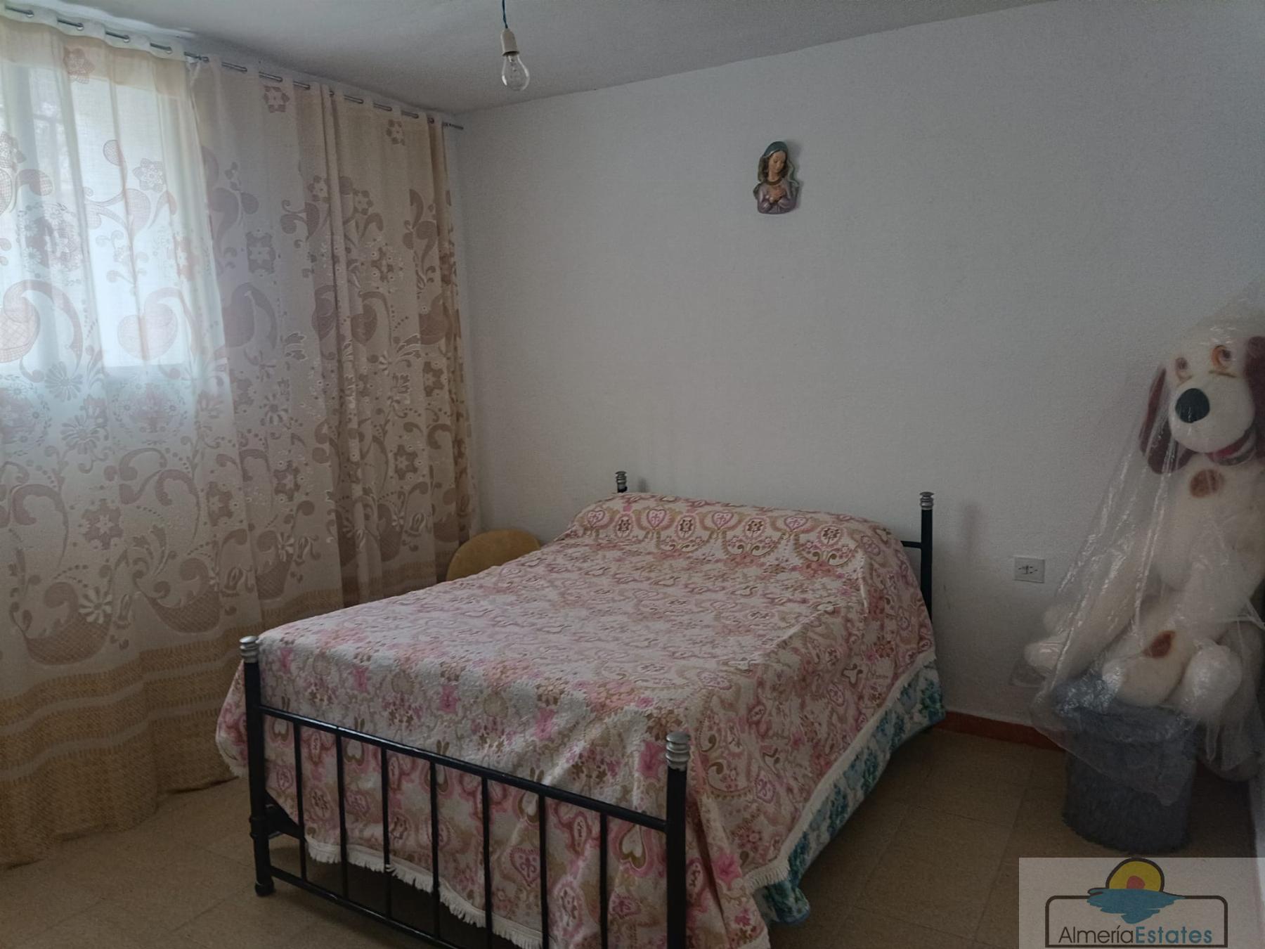 For sale of house in Taberno