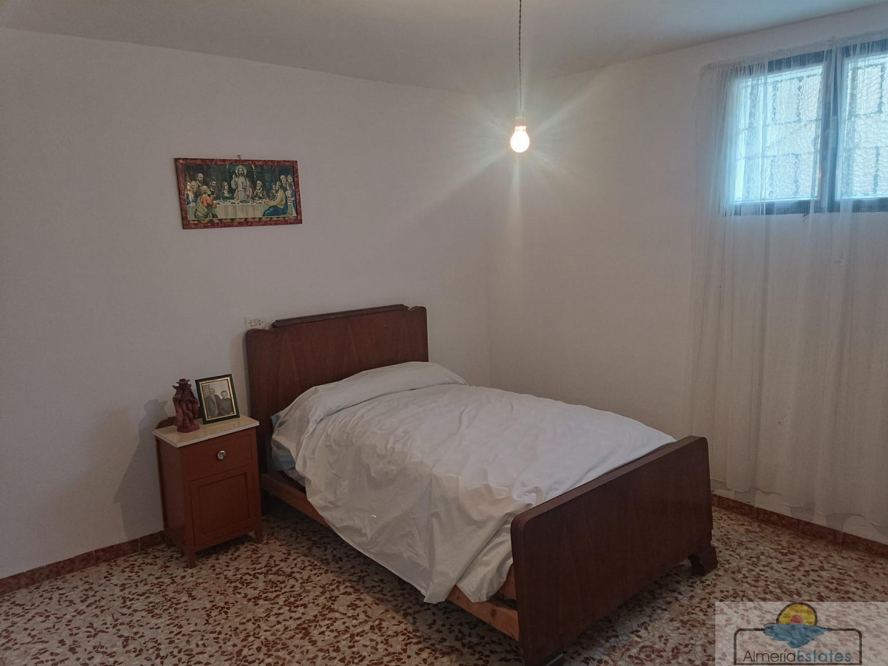 For sale of house in Taberno