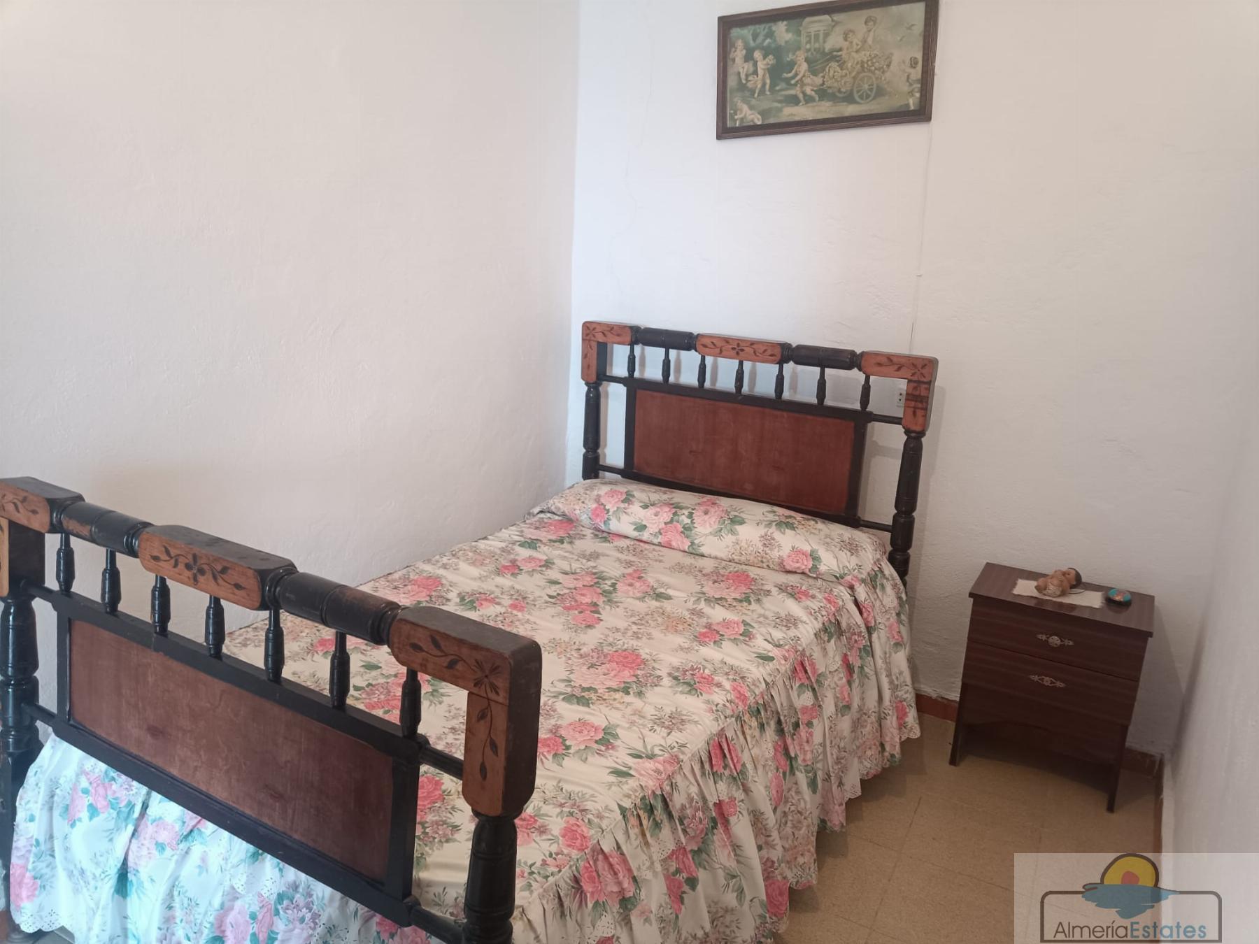For sale of house in Taberno
