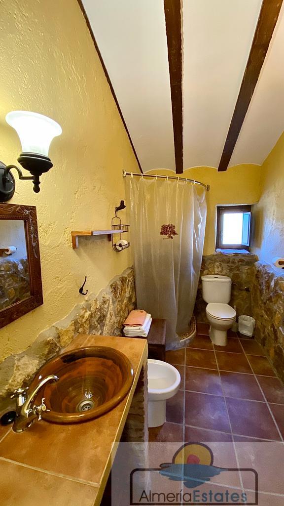 Venta de villa en Taberno