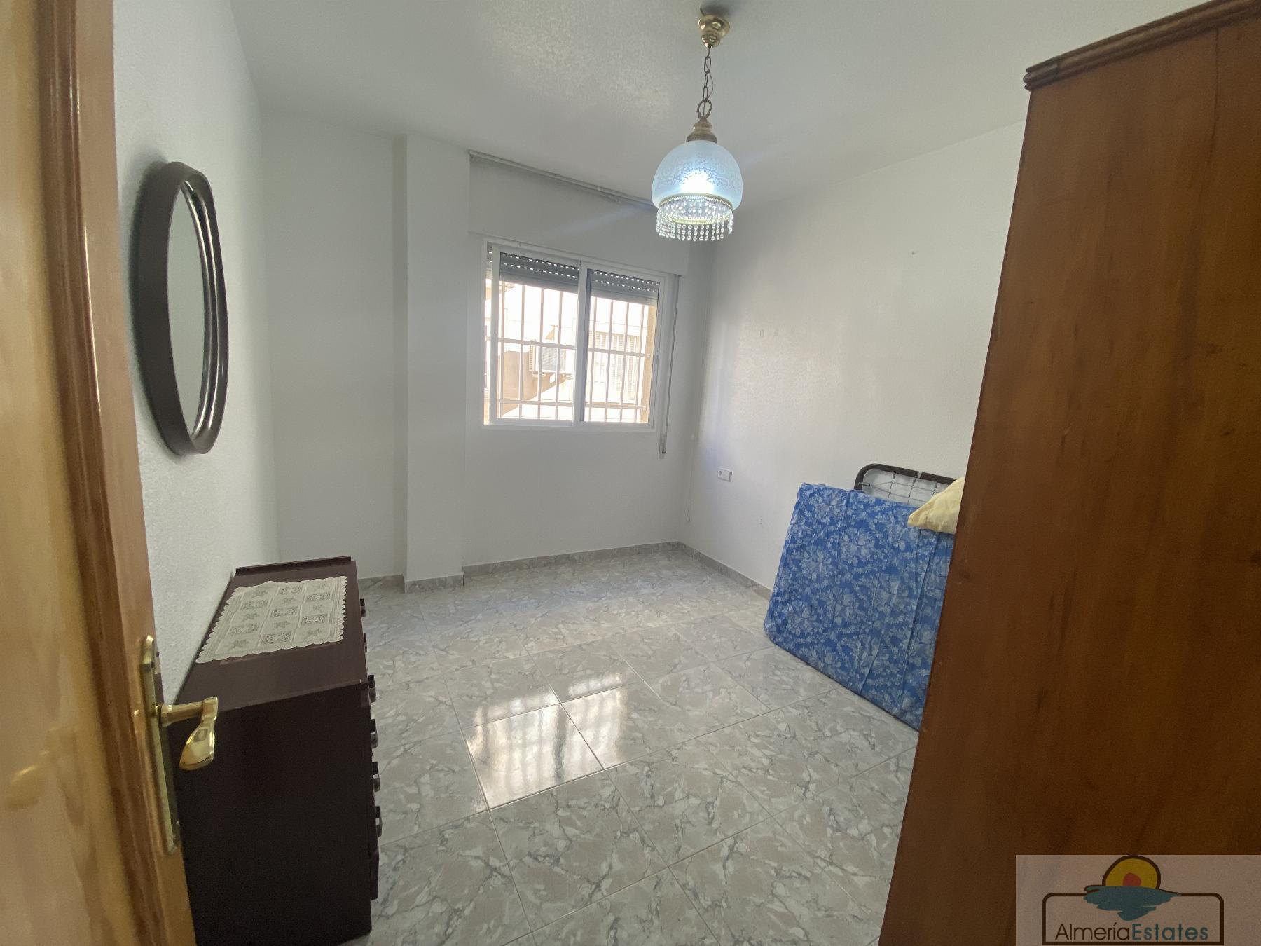For sale of flat in Olula del Río