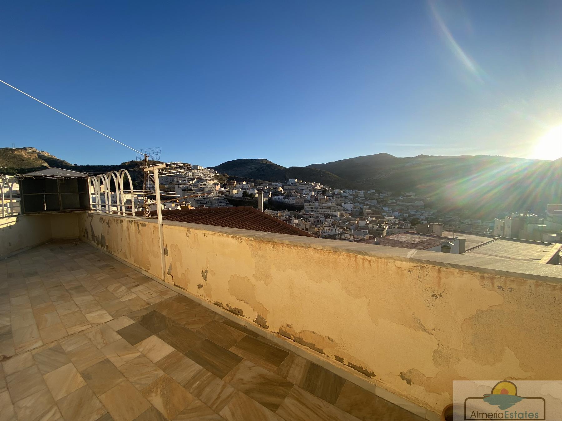 Venta de casa en Macael