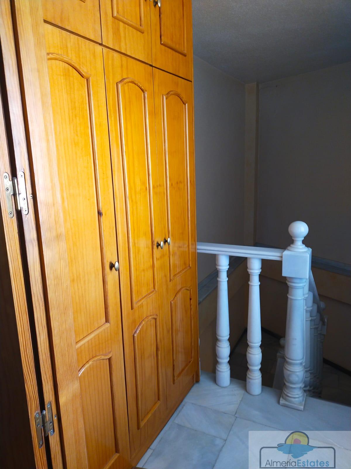 Venta de casa en Macael