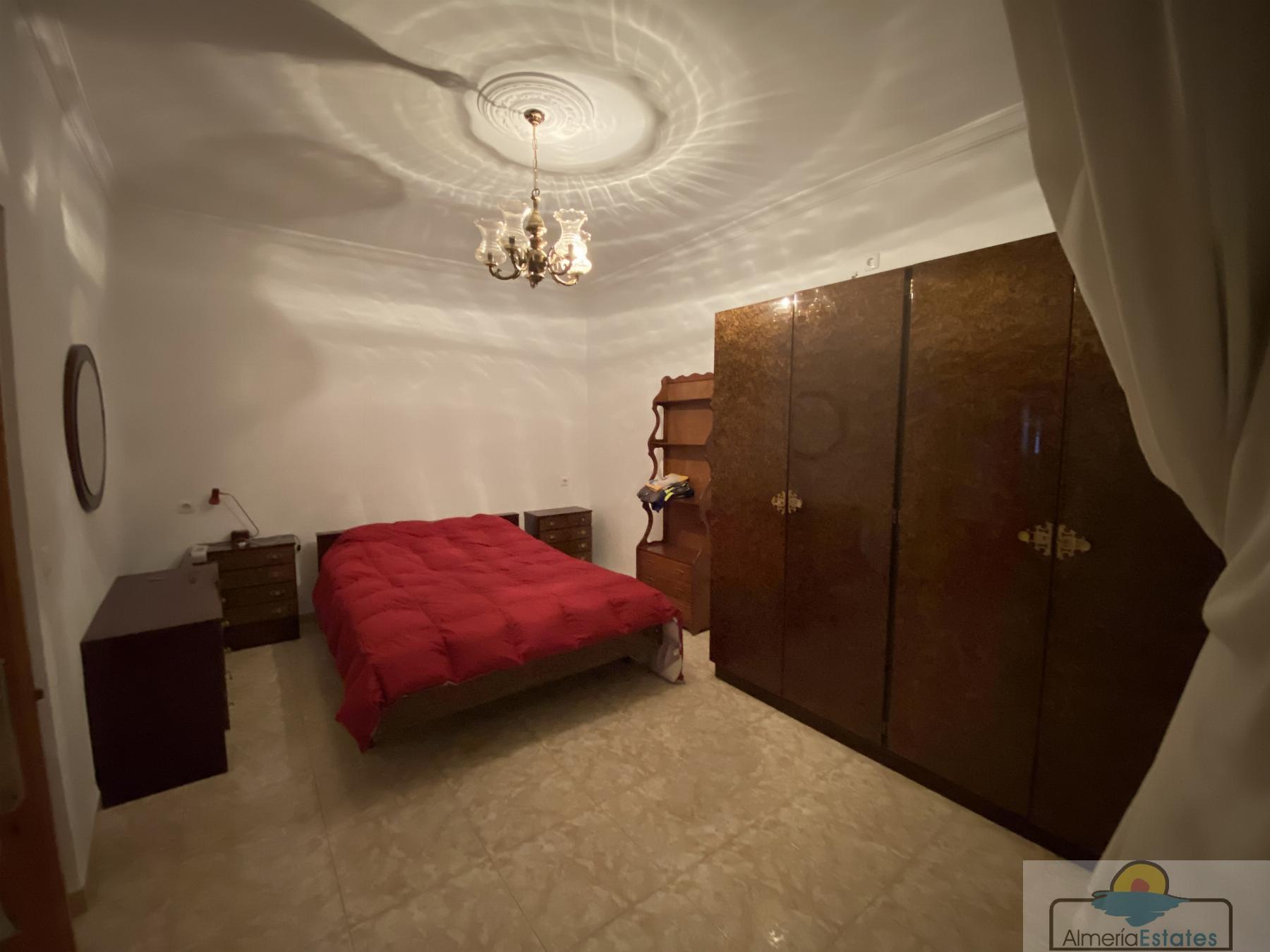 Venta de casa en Tíjola