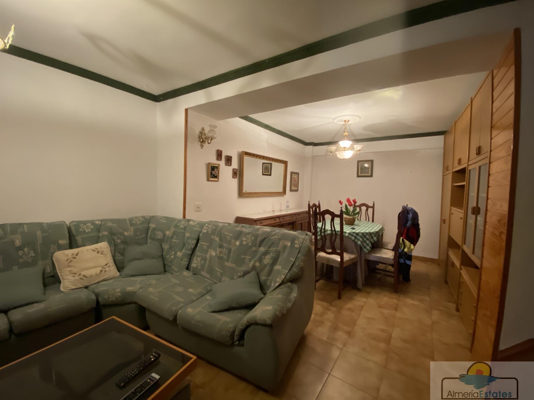 Venta de casa en Tíjola