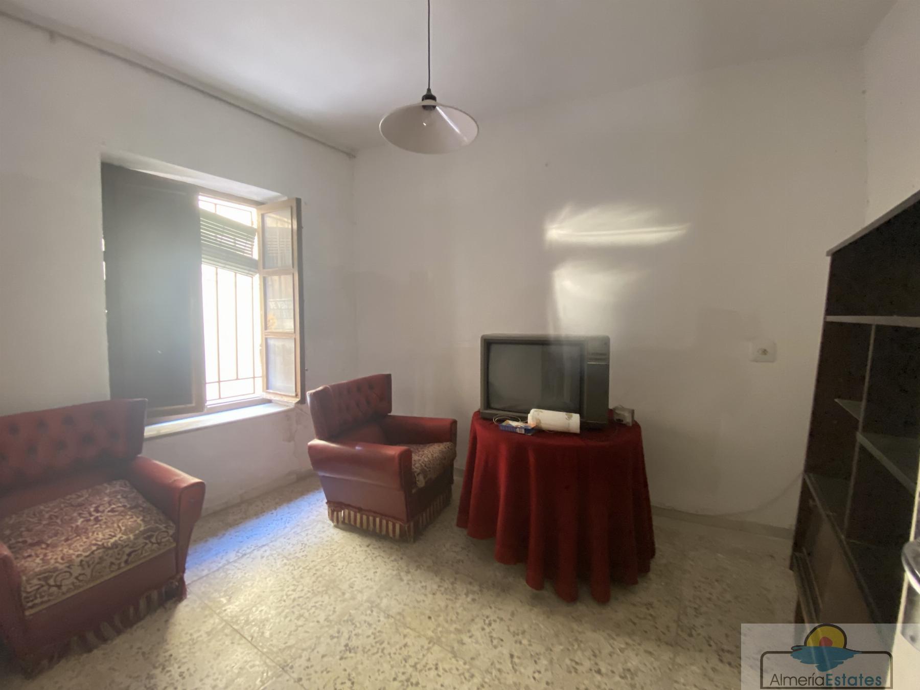 Venta de casa en Tíjola