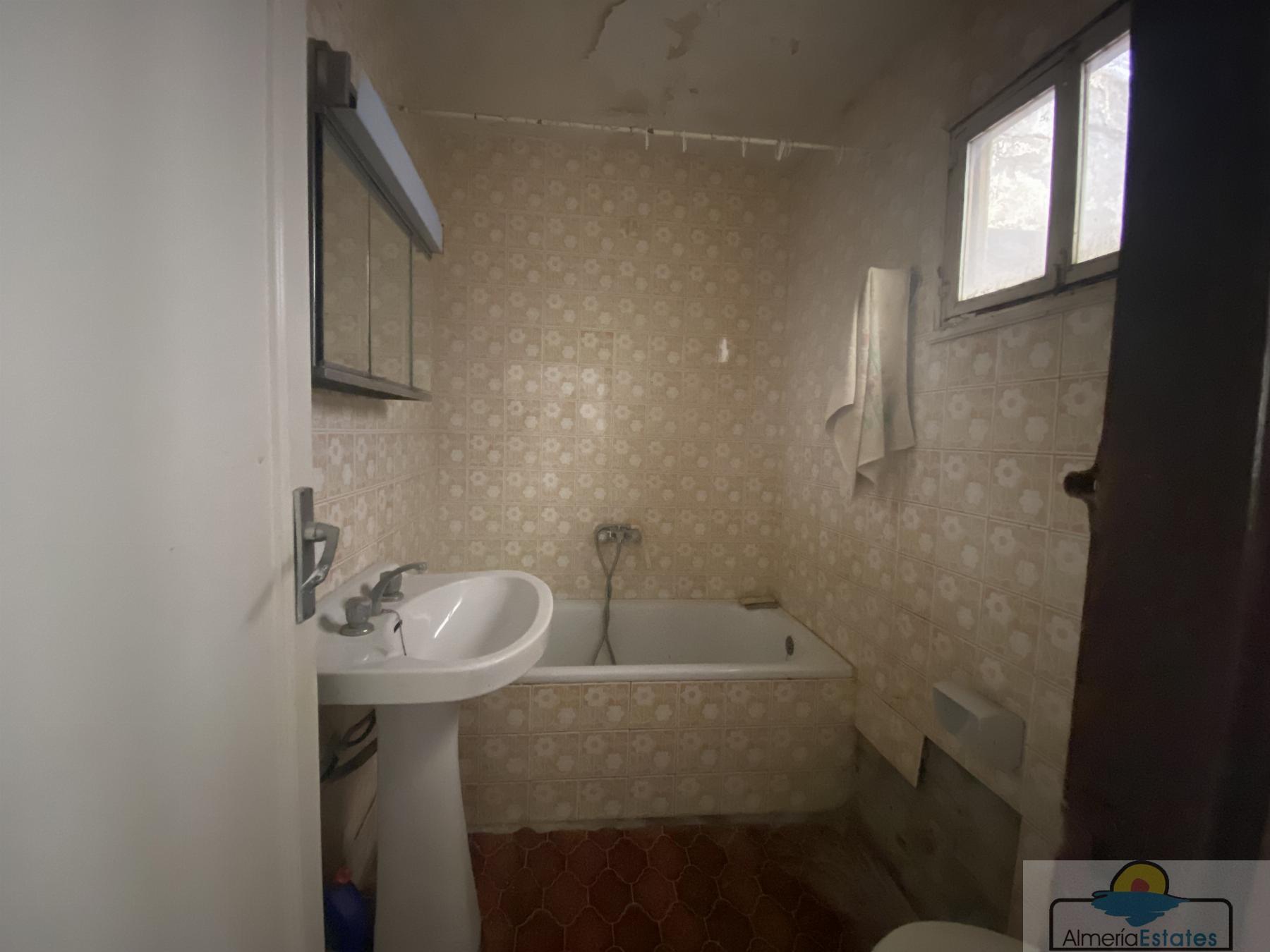 Venta de casa en Tíjola