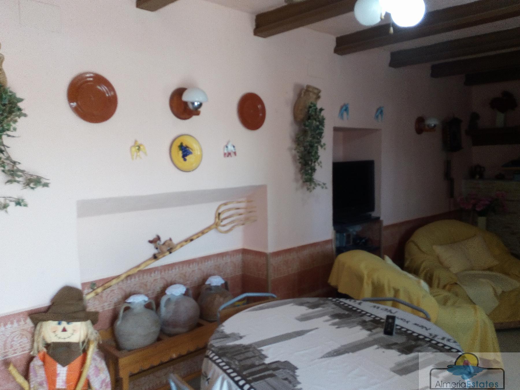 Venta de villa en Taberno