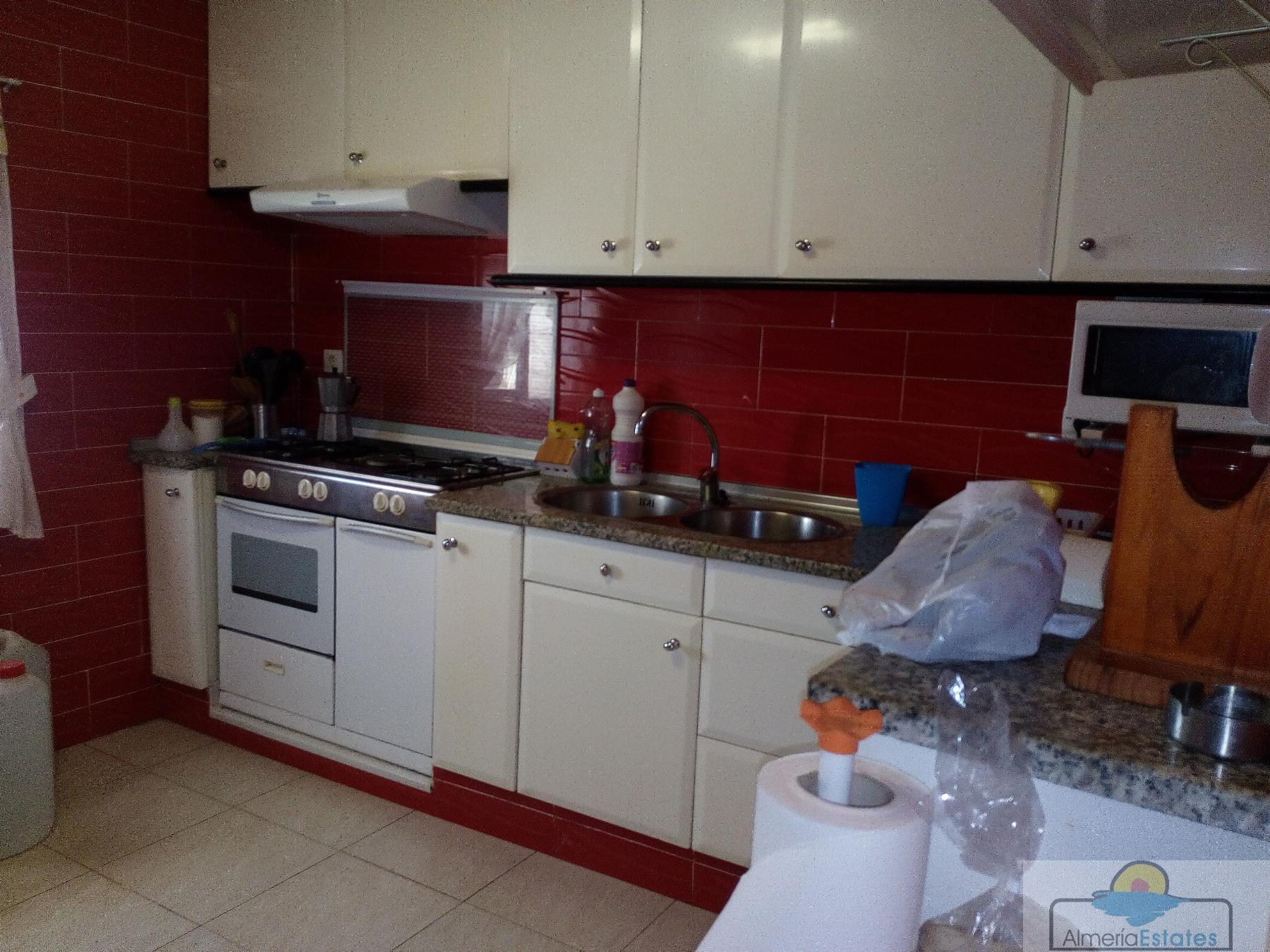 Venta de villa en Taberno