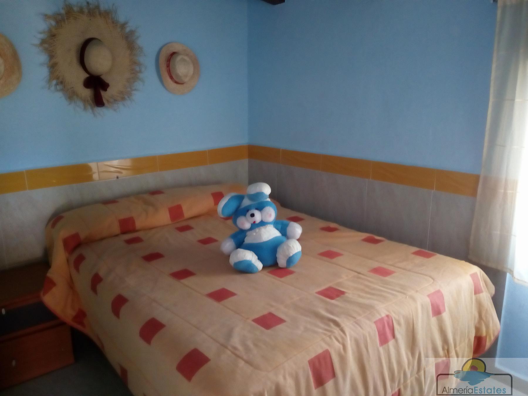 Venta de villa en Taberno