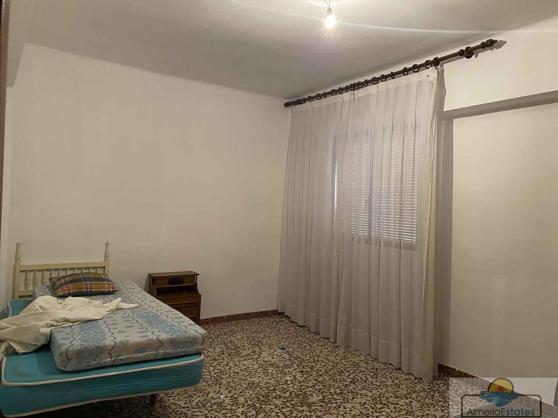 Venta de casa en Tíjola