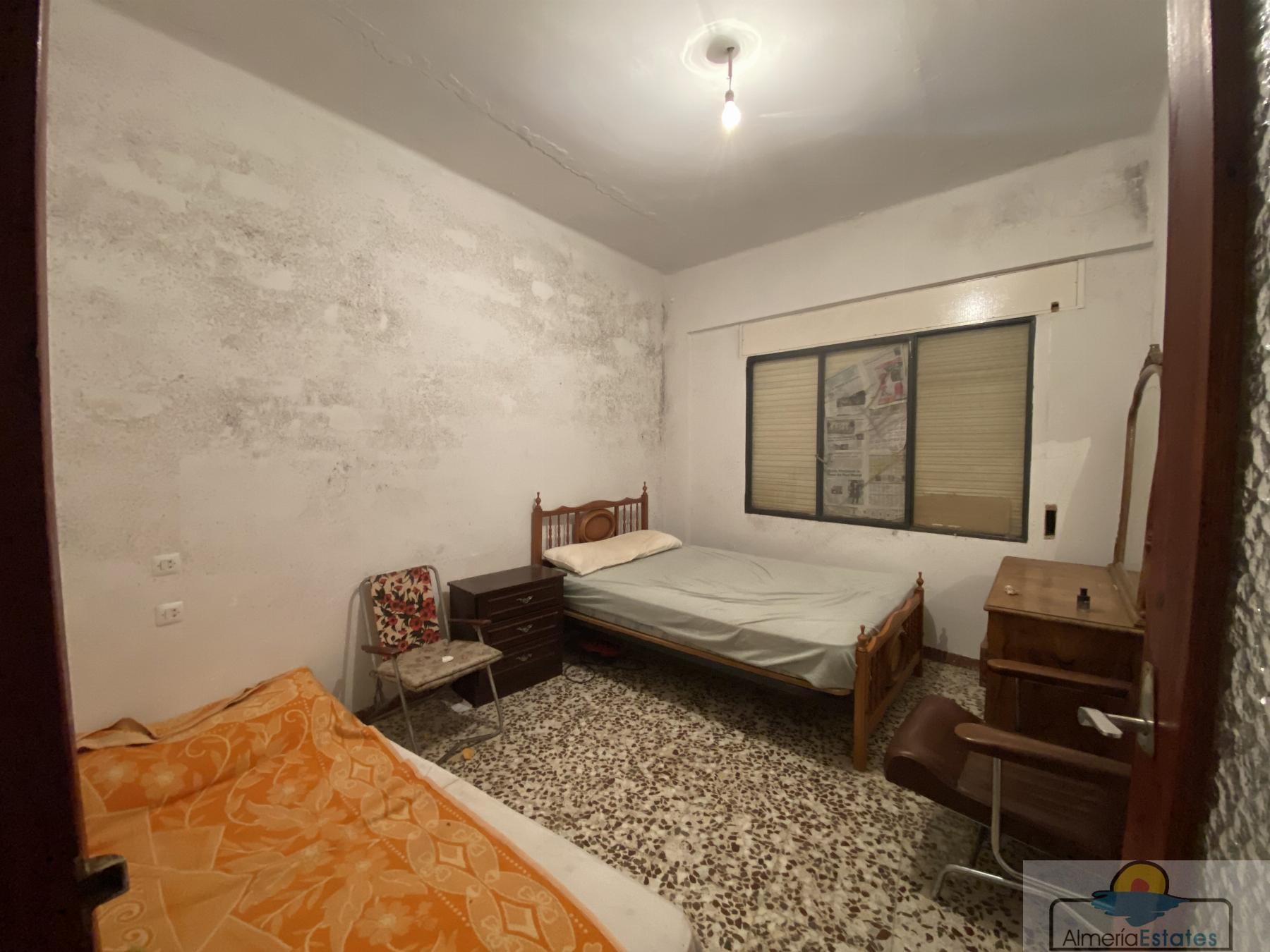 Venta de casa en Tíjola