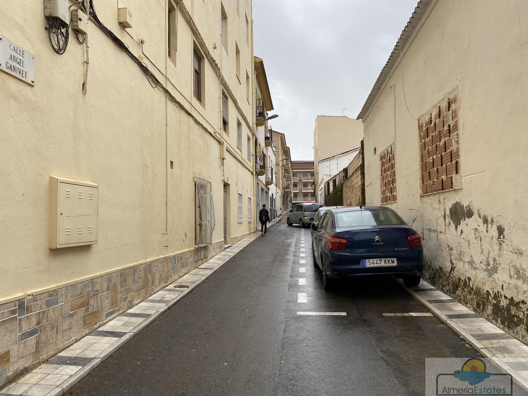 For sale of flat in Olula del Río