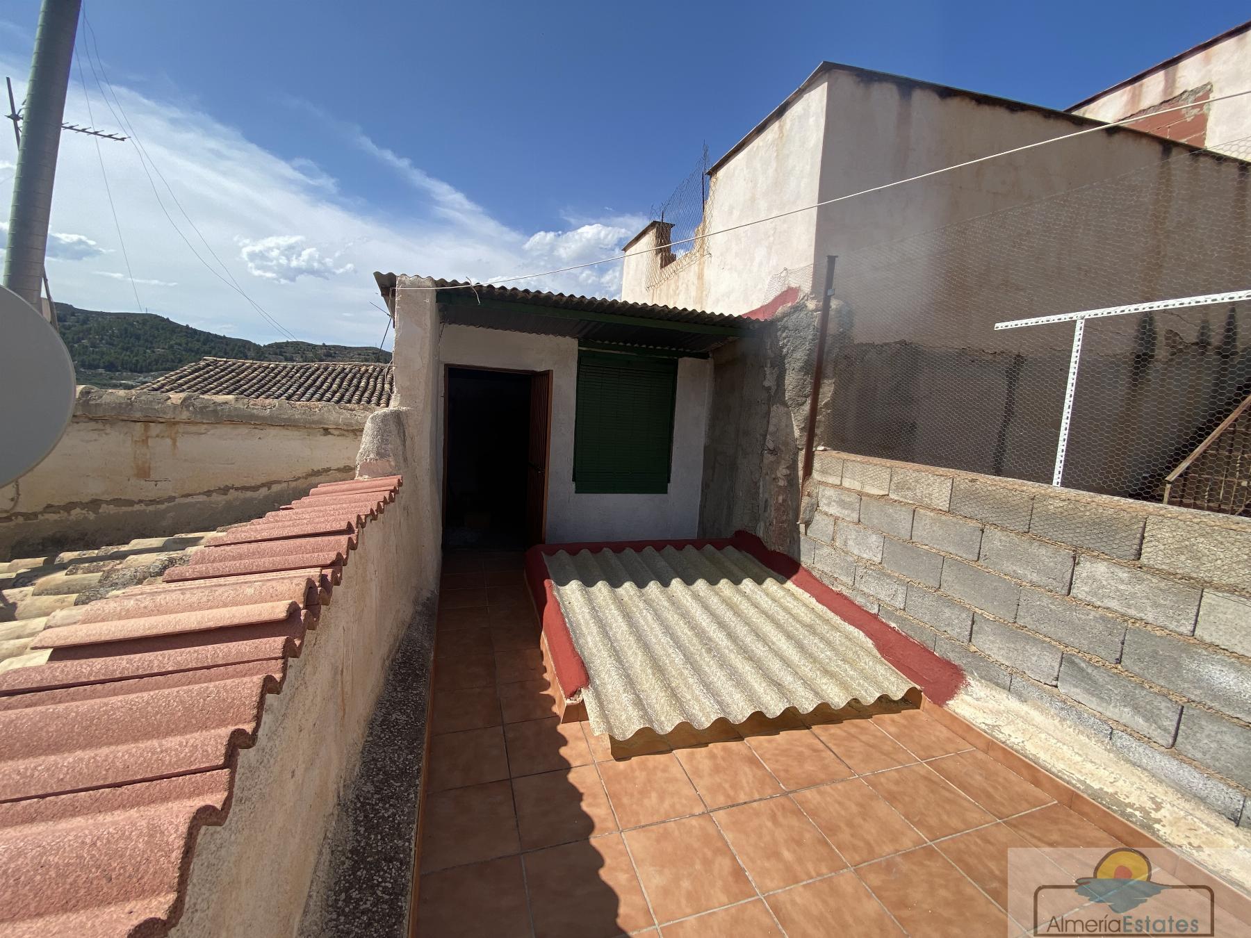 For sale of house in Suflí