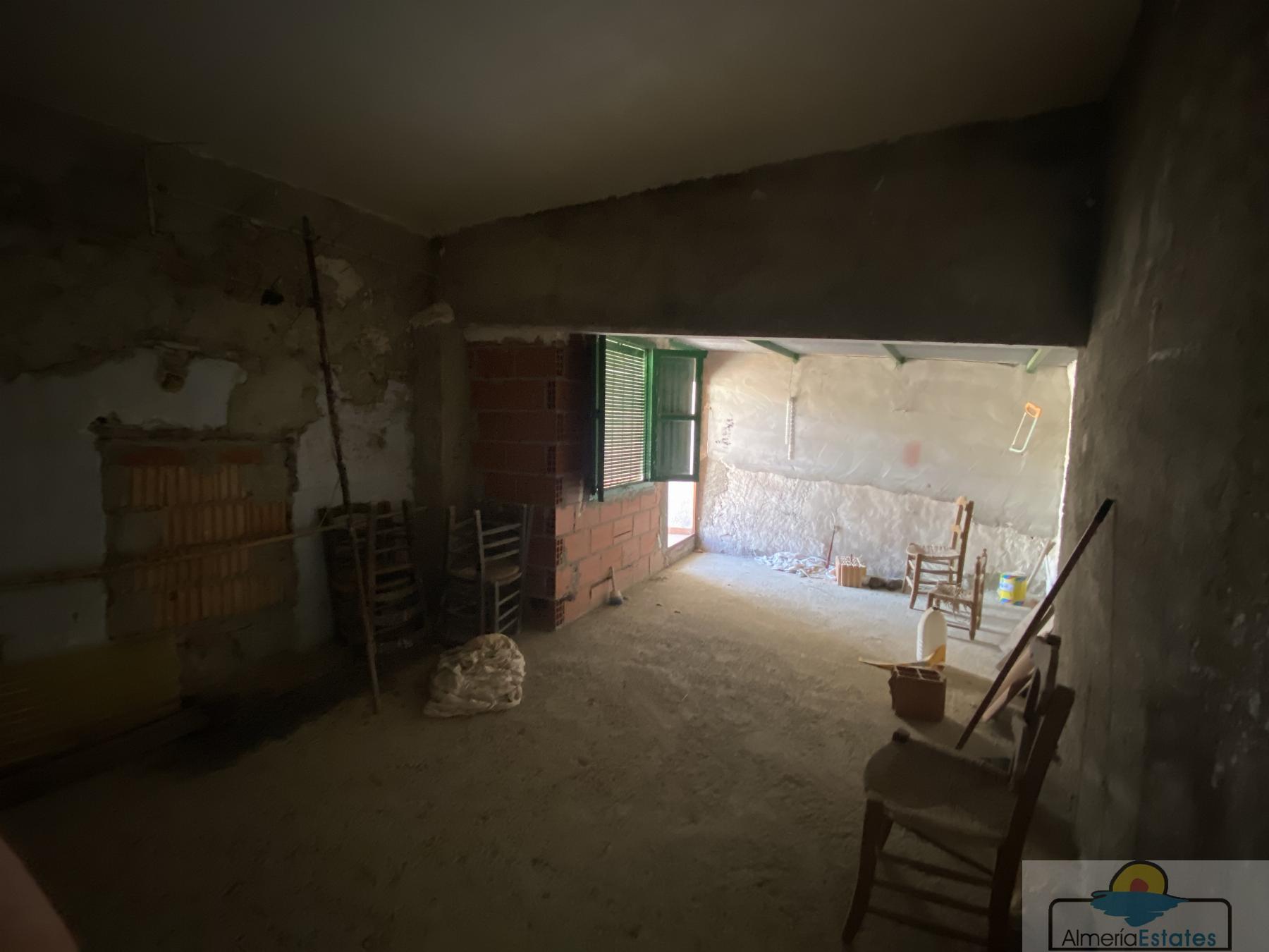 For sale of house in Suflí