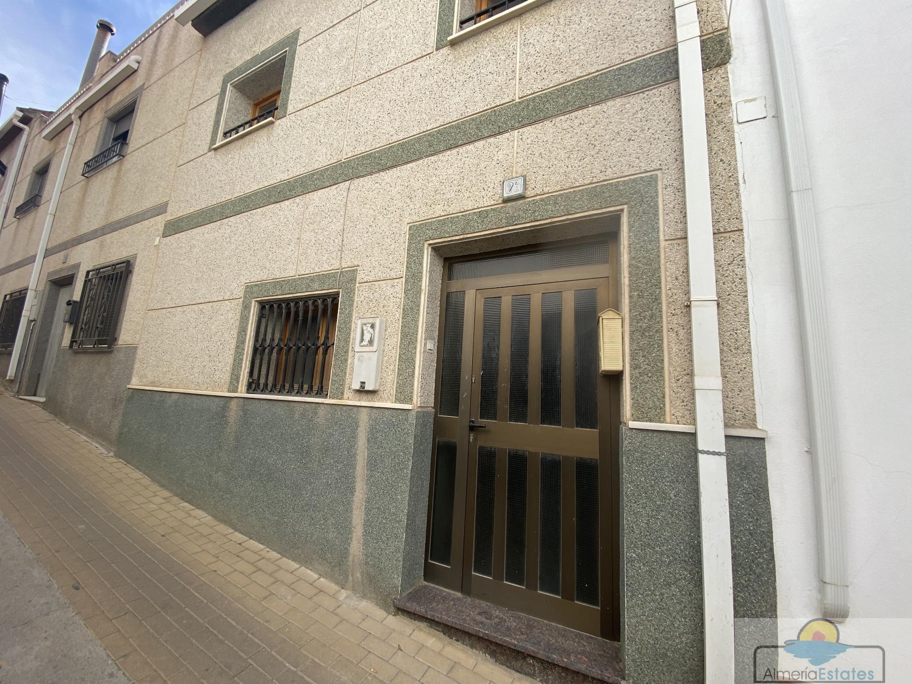 Venta de casa en Tíjola