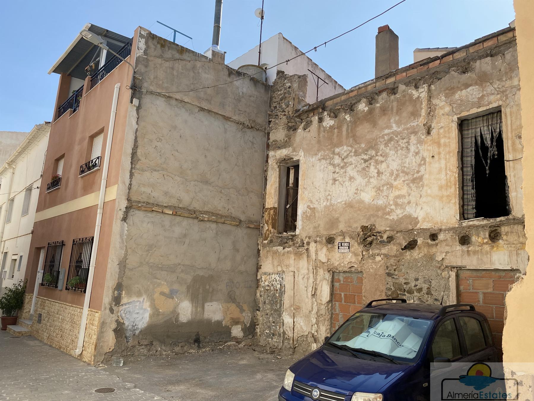 Venta de terreno en Purchena