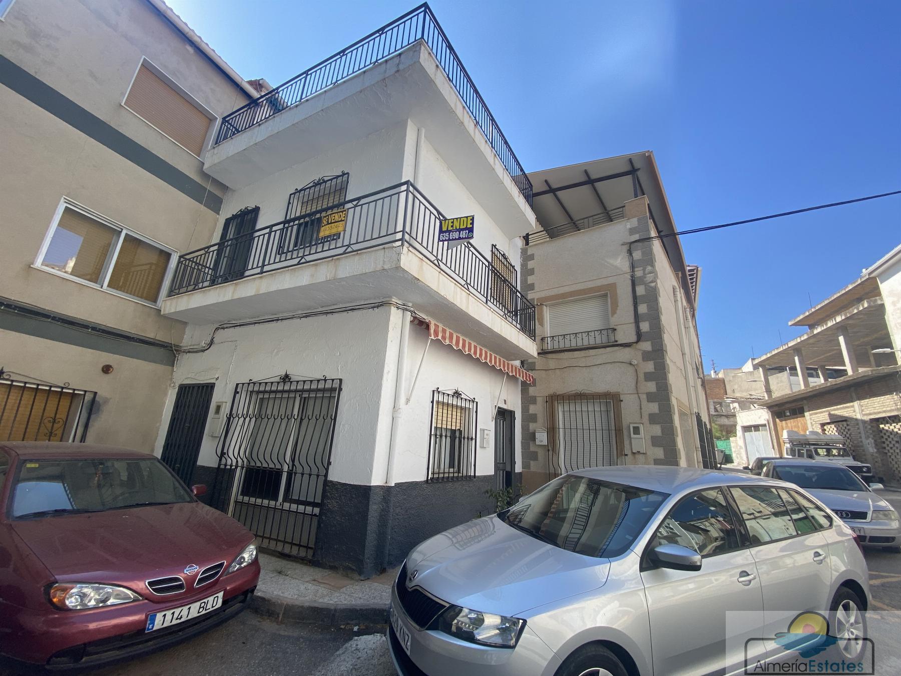 Venta de casa en Tíjola