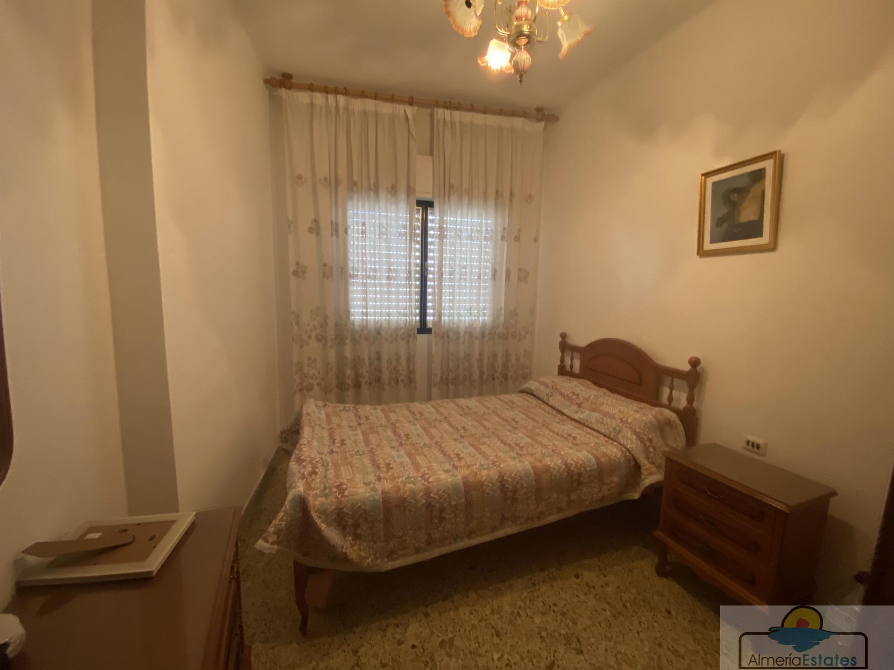 Venta de casa en Tíjola