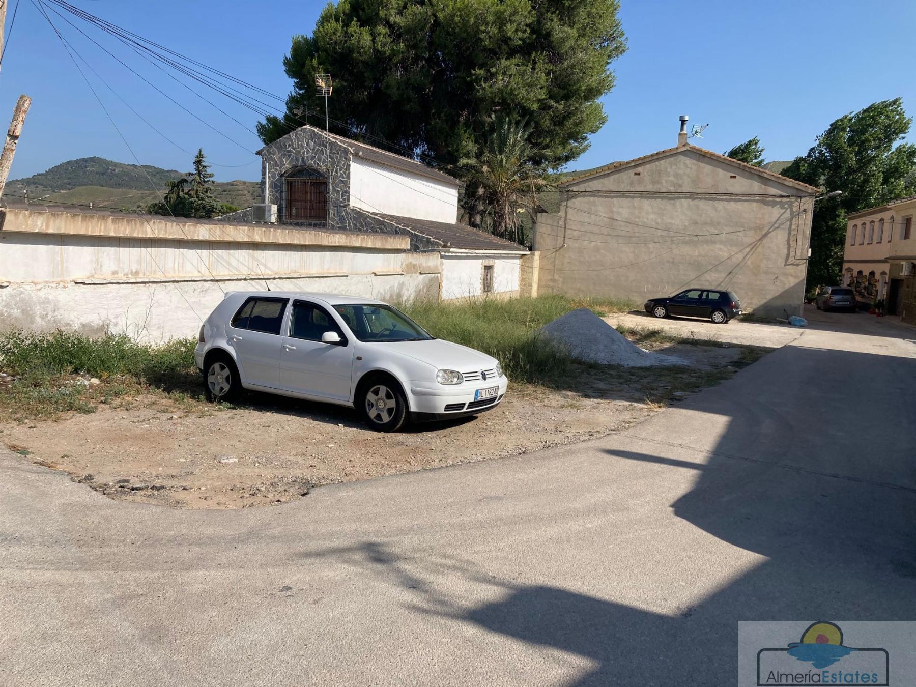 Venta de terreno en Fines