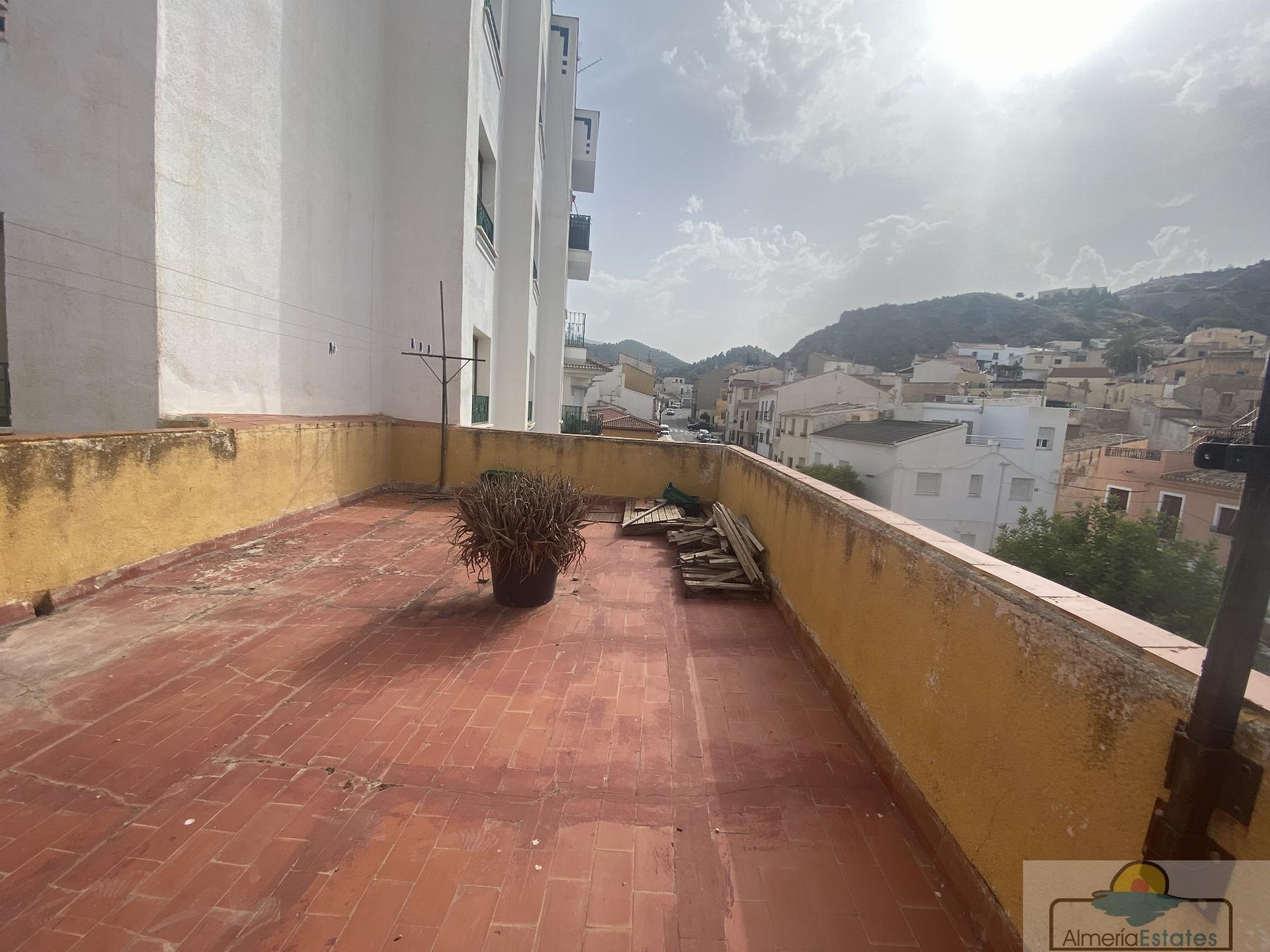 Venta de casa en Purchena