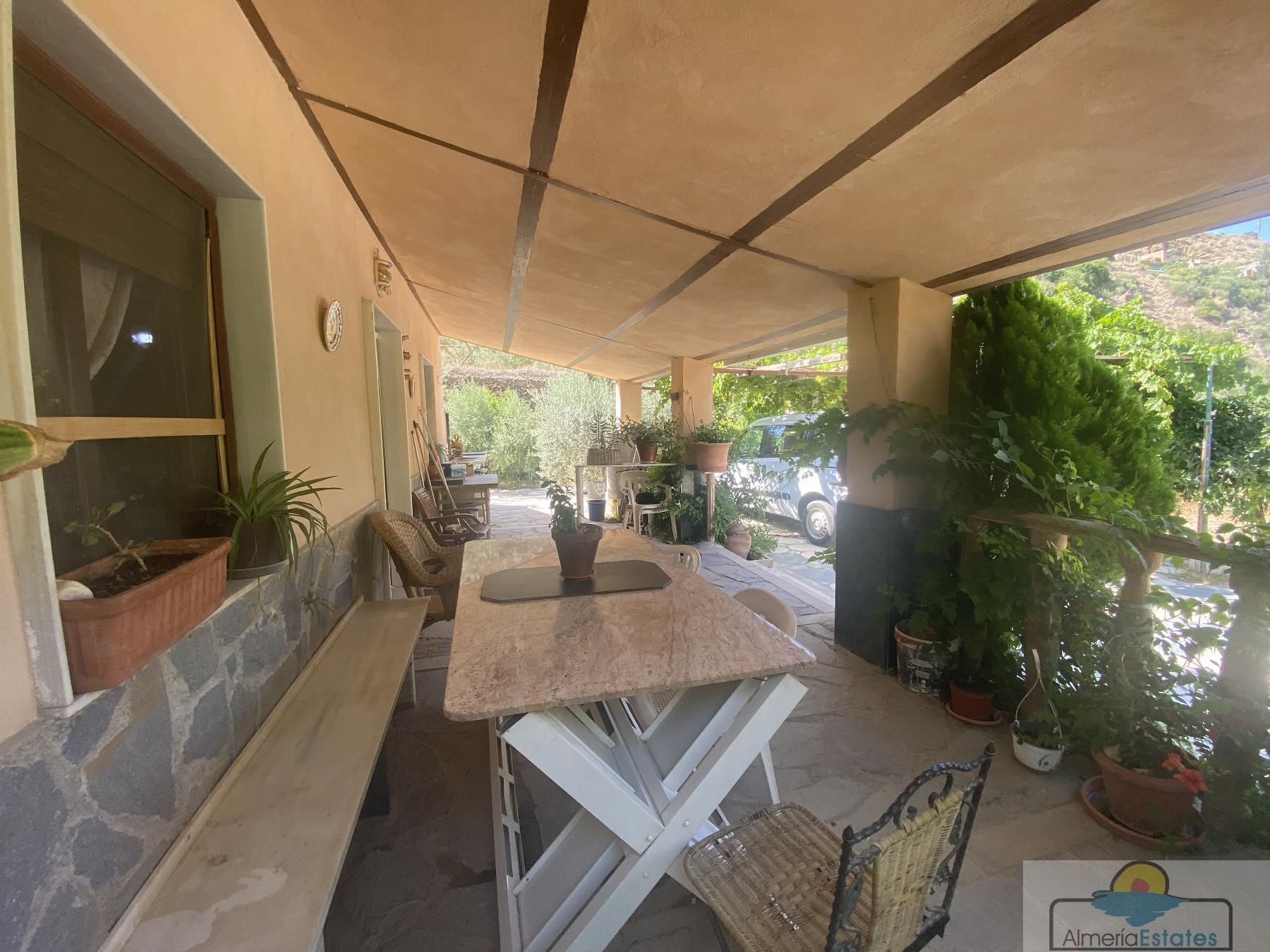 Venta de villa en Macael