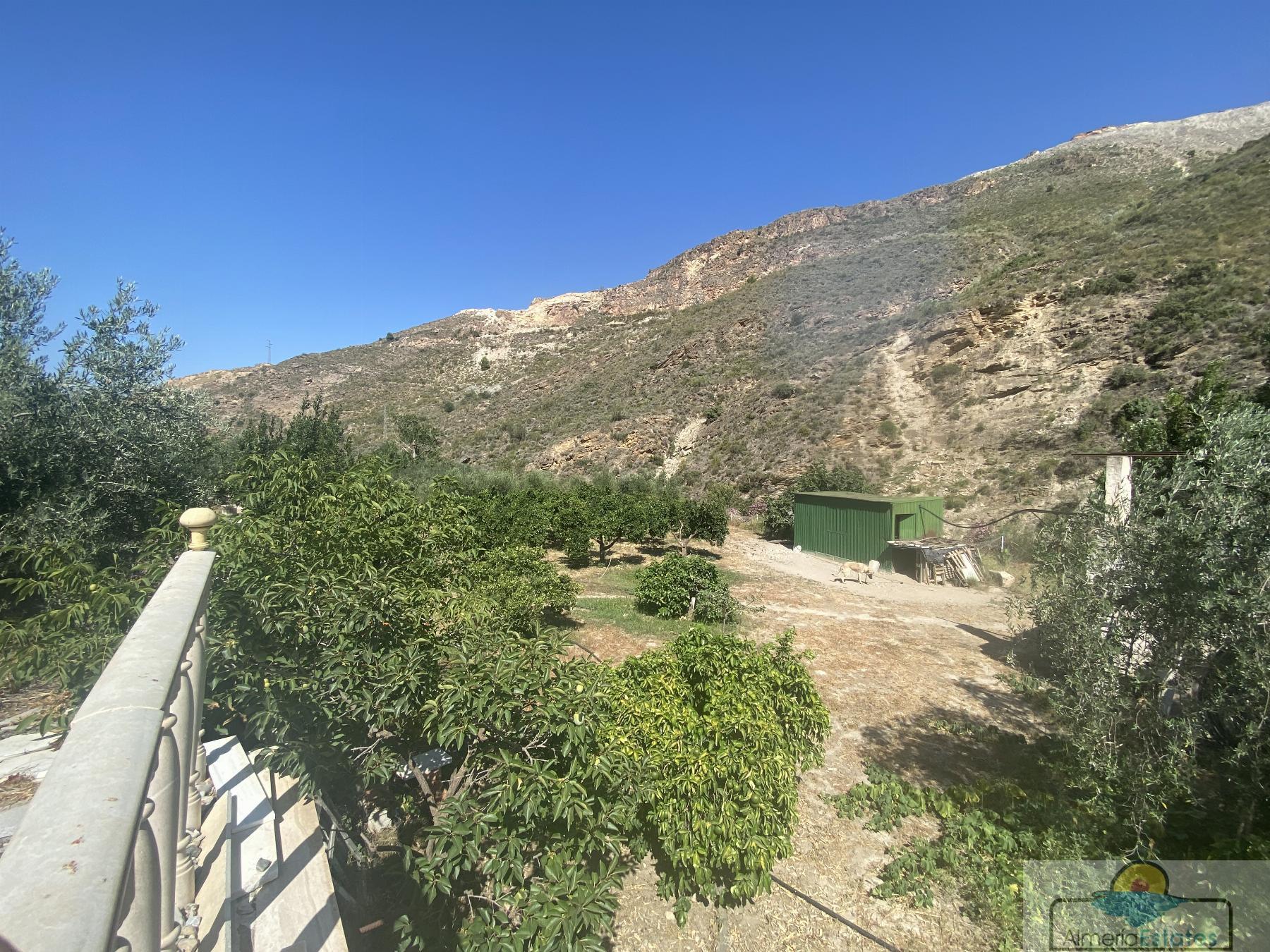 Venta de villa en Macael