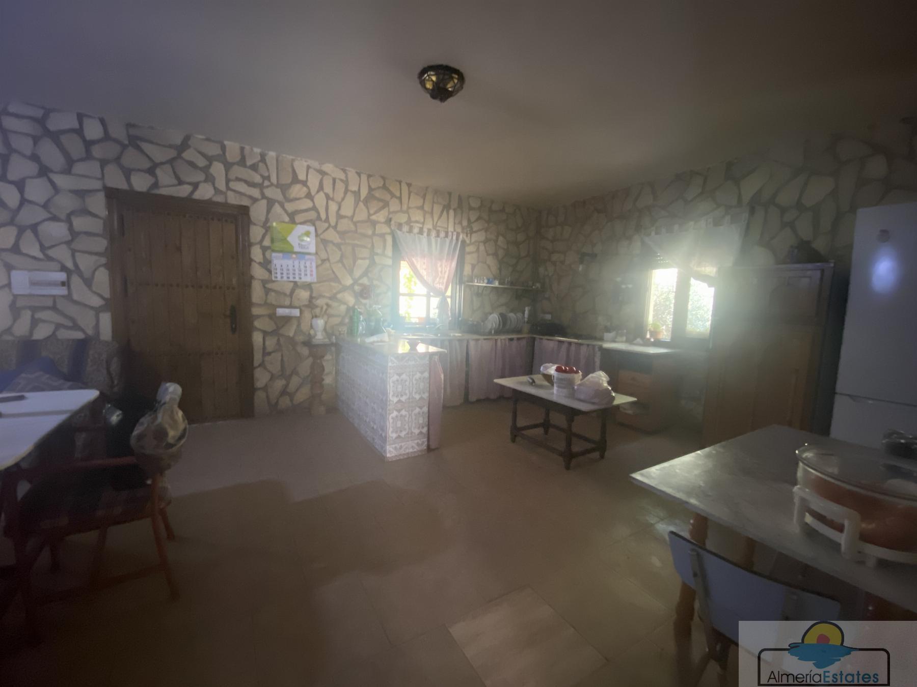 Venta de villa en Macael