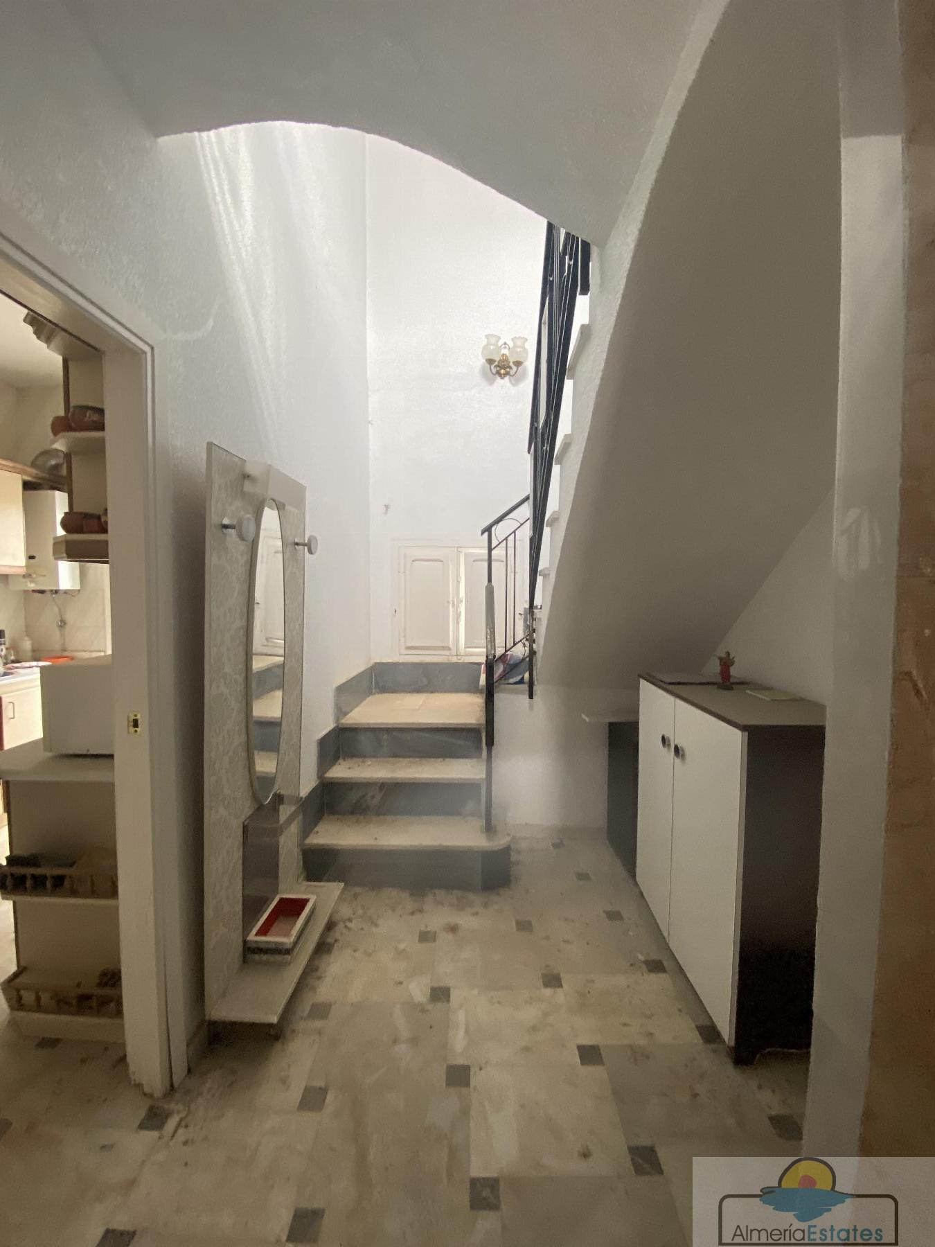 Venta de casa en Macael