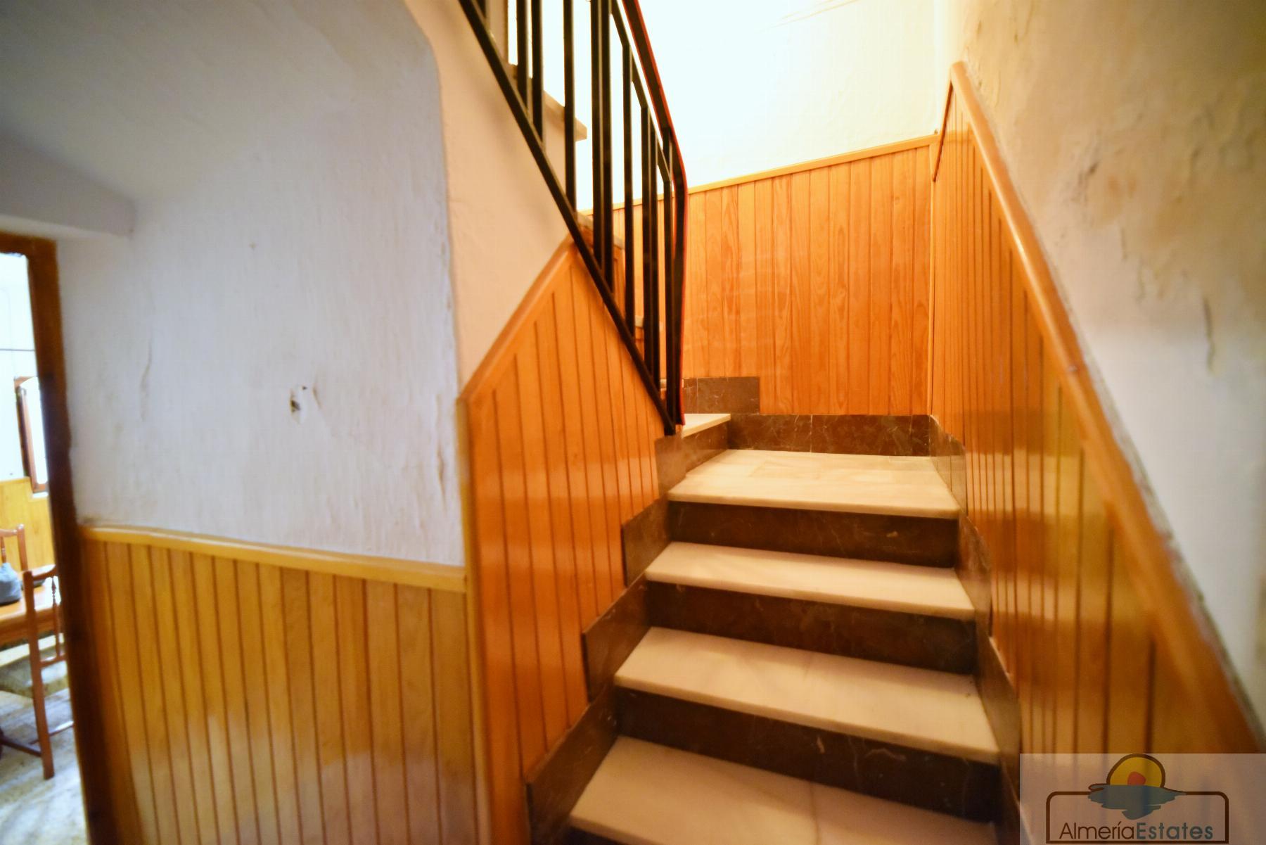 For sale of house in Somontín