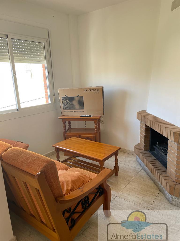 For sale of duplex in Somontín