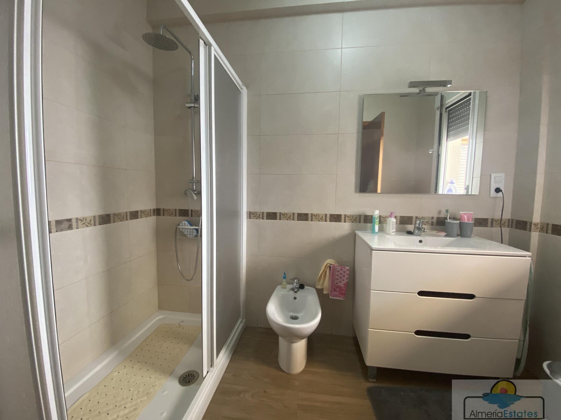 Venta de casa en Tíjola