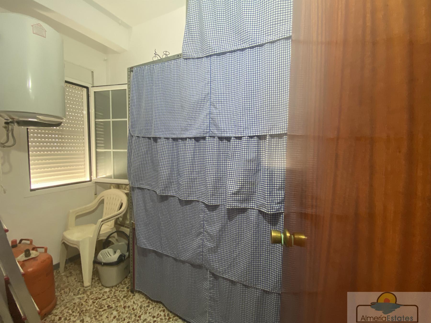 Venta de casa en Tíjola