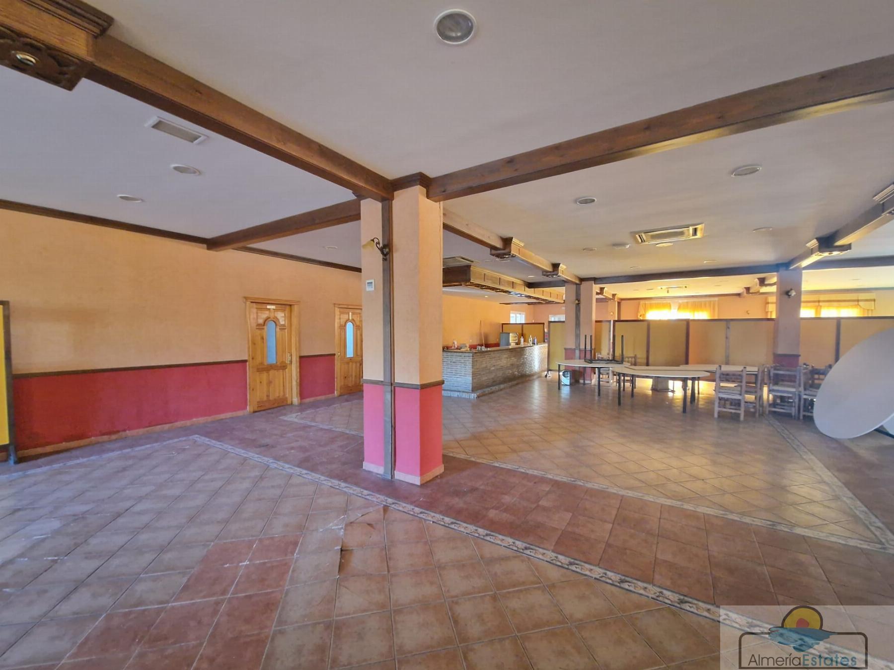 For sale of premises in Alcóntar