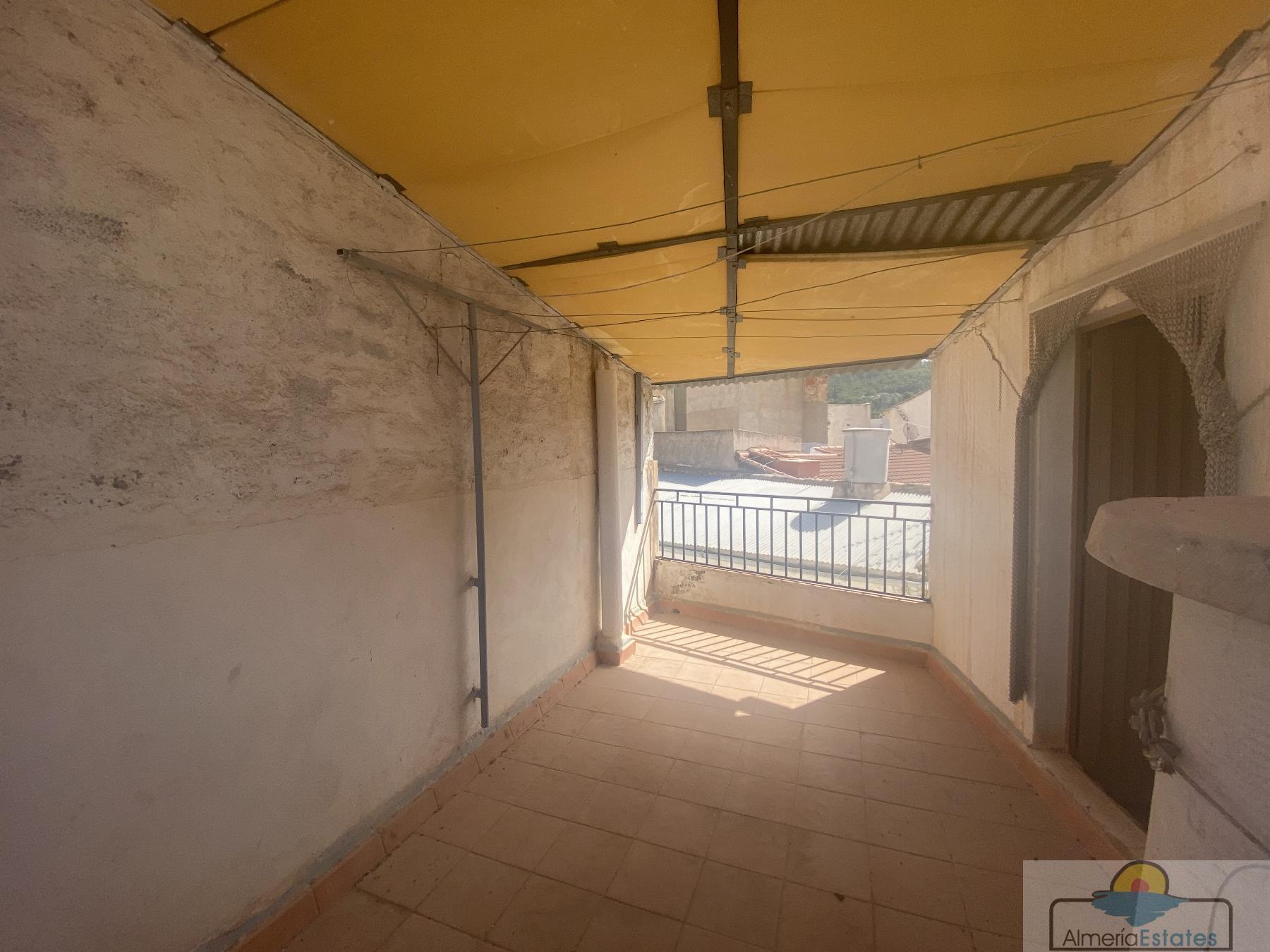 Venta de casa en Purchena