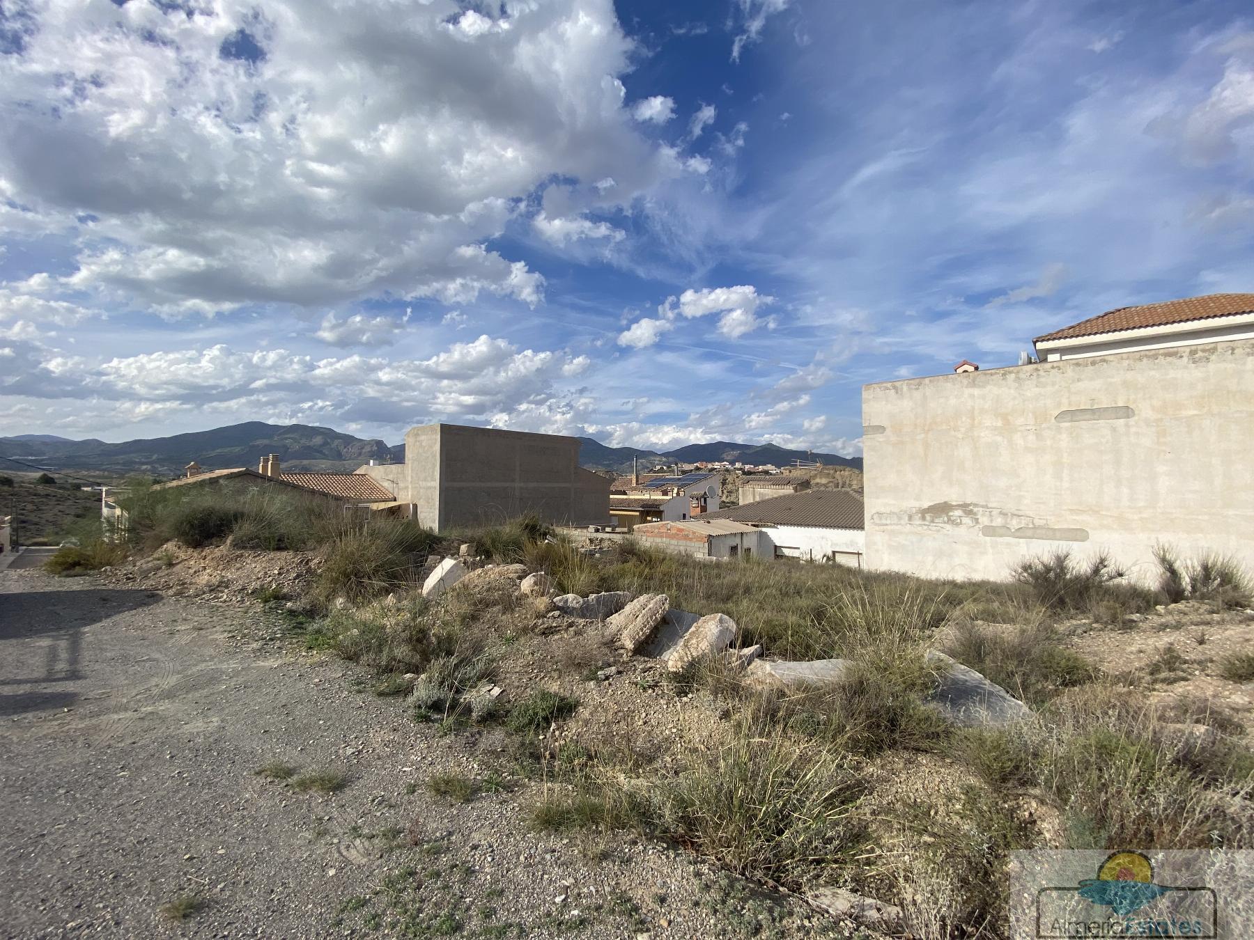 Venta de terreno en Olula del Río