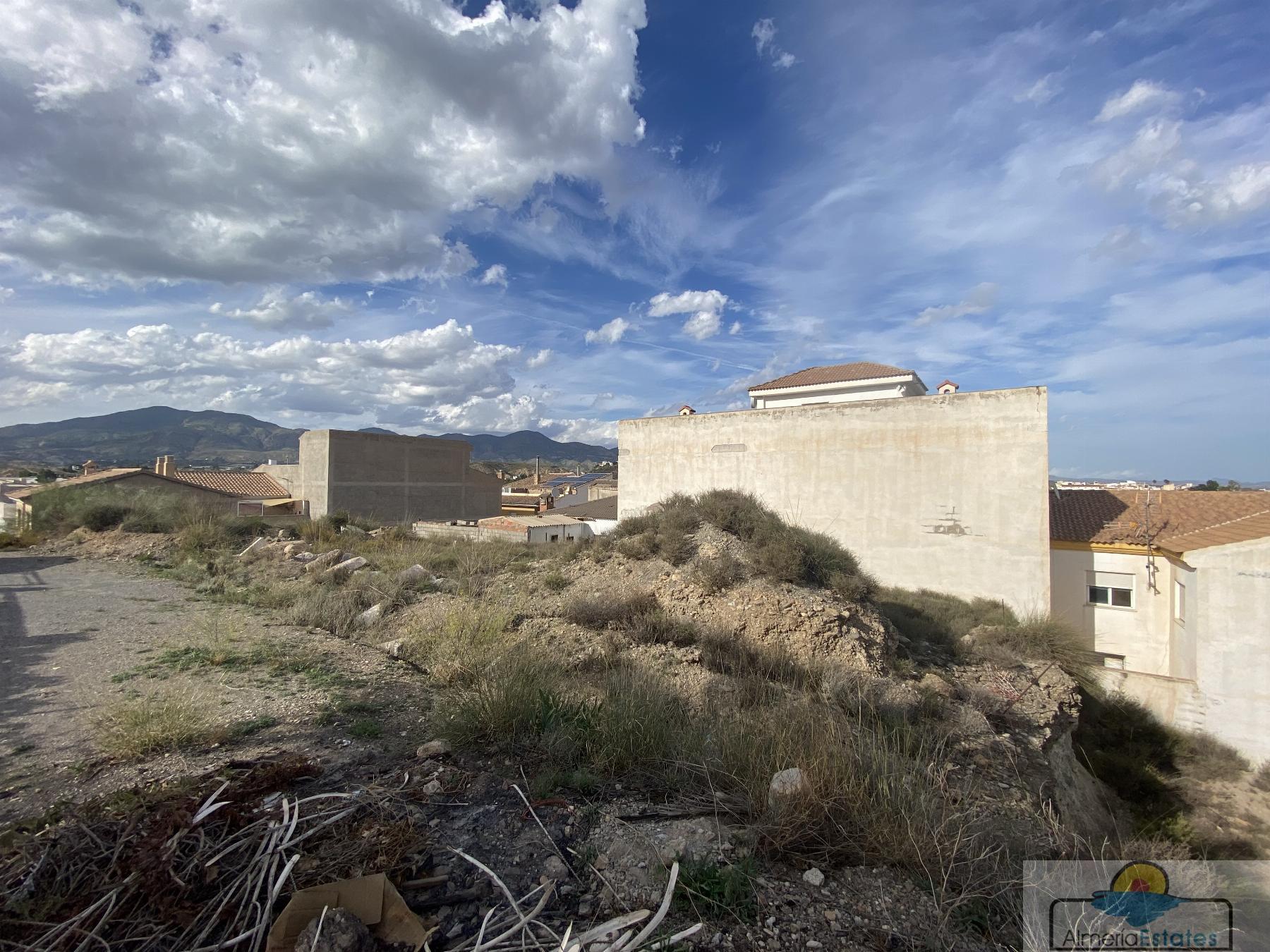 Venta de terreno en Olula del Río