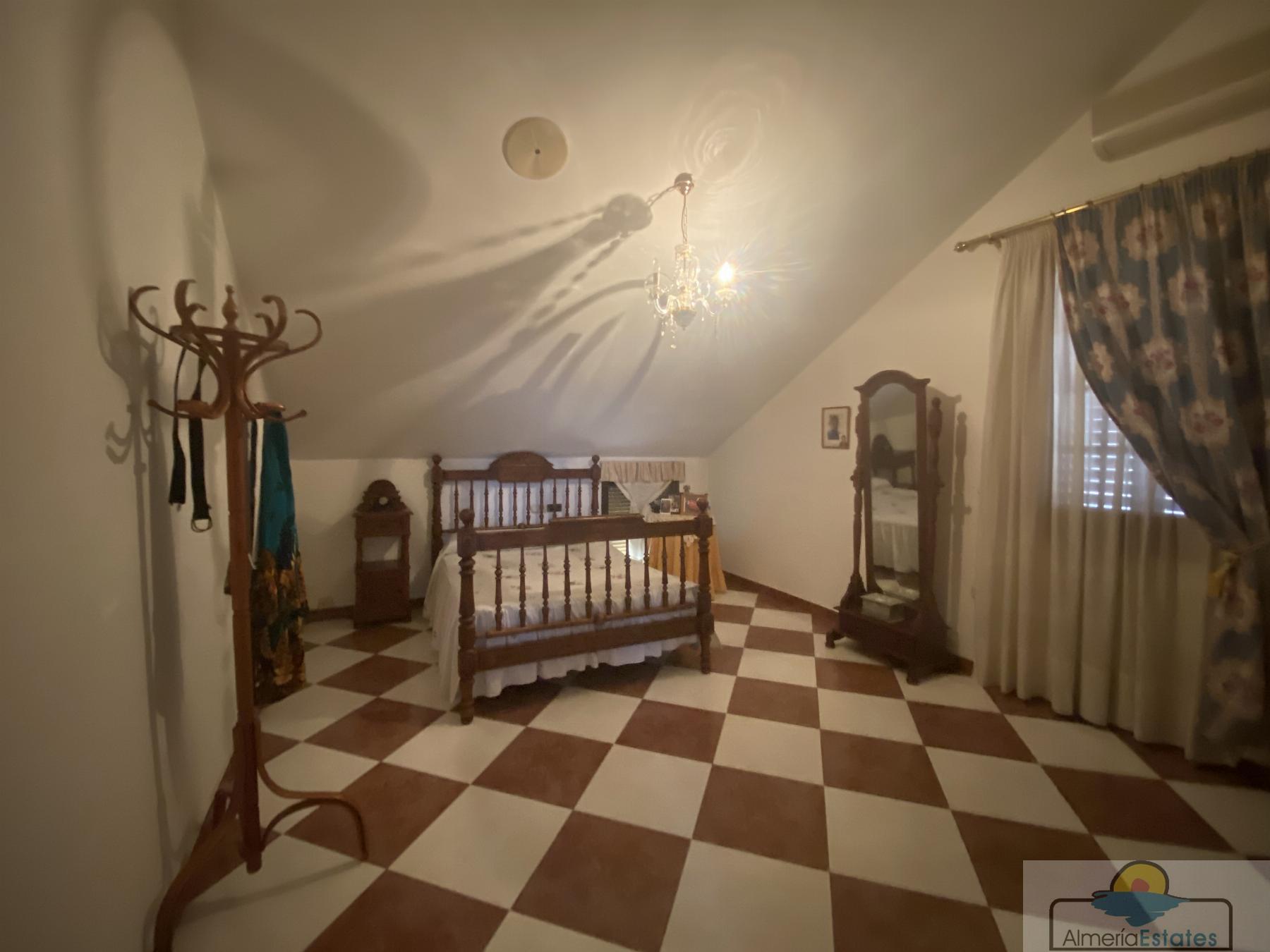 Venta de casa en Olula del Río