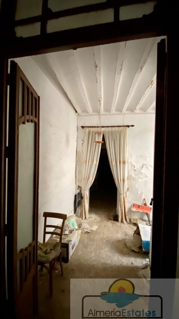 Venta de casa en Taberno
