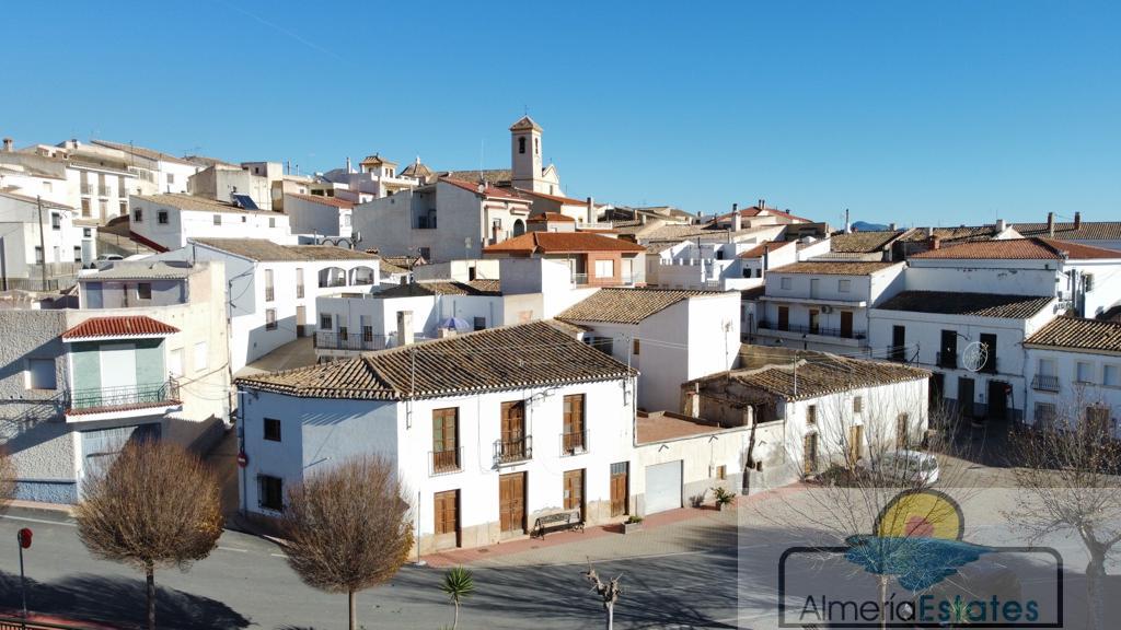 Venta de casa en Taberno