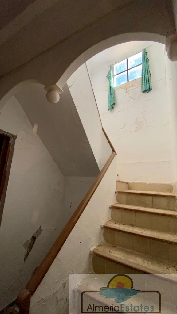 Venta de casa en Taberno