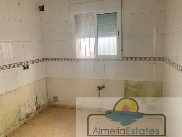 For sale of apartment in Zurgena