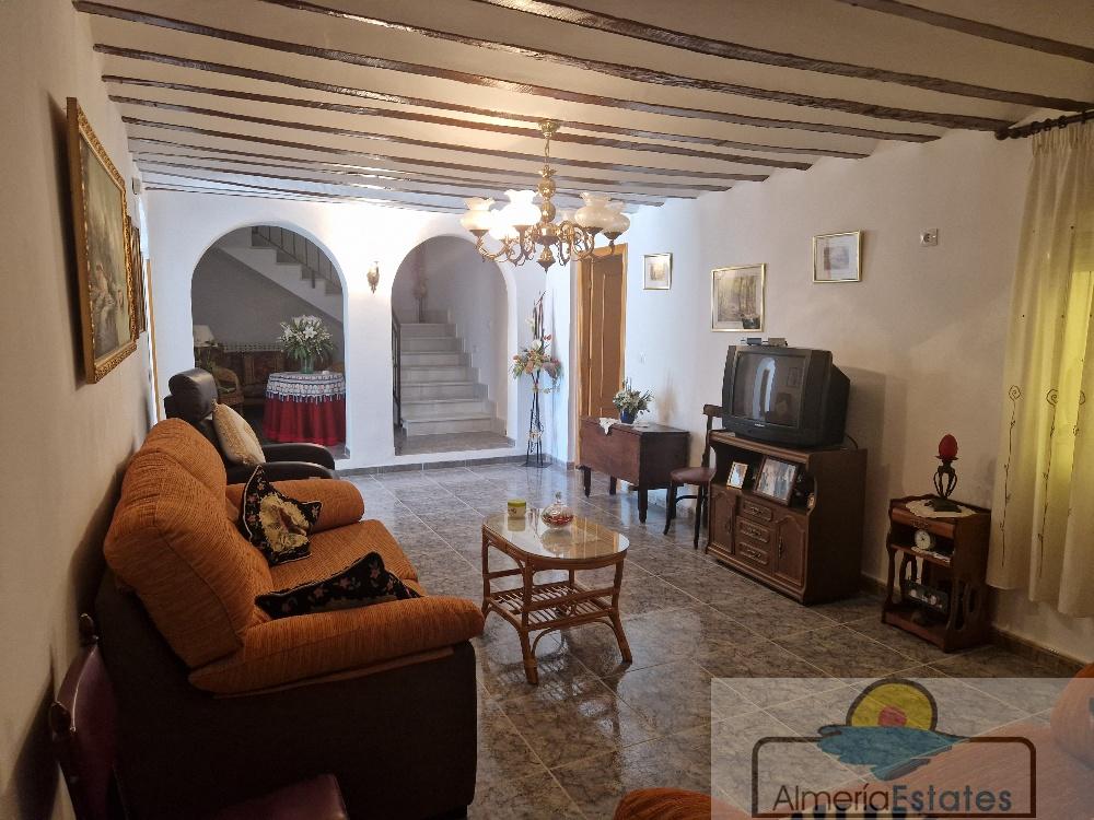 Venta de chalet en Albox