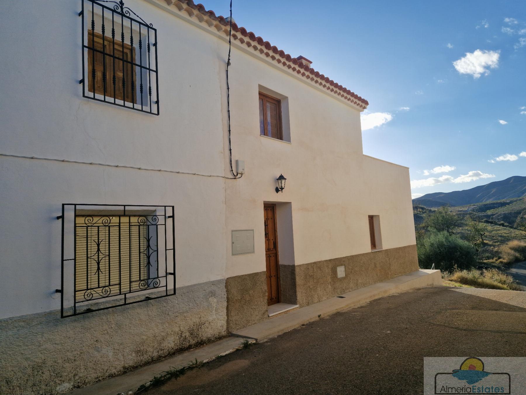 Venta de casa en Arboleas