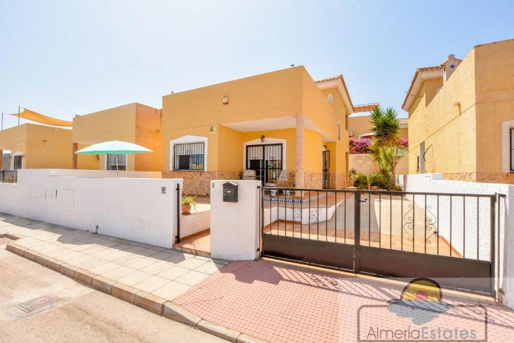 For sale of penthouse in Vera
