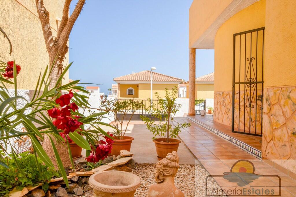 For sale of penthouse in Vera