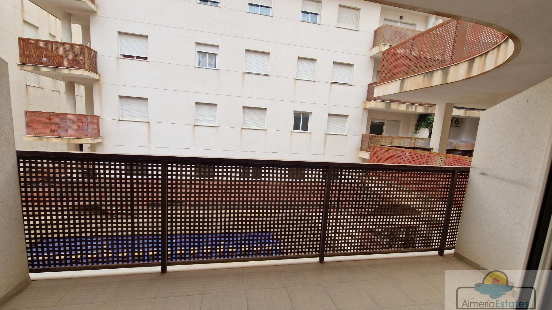 For sale of flat in Albox