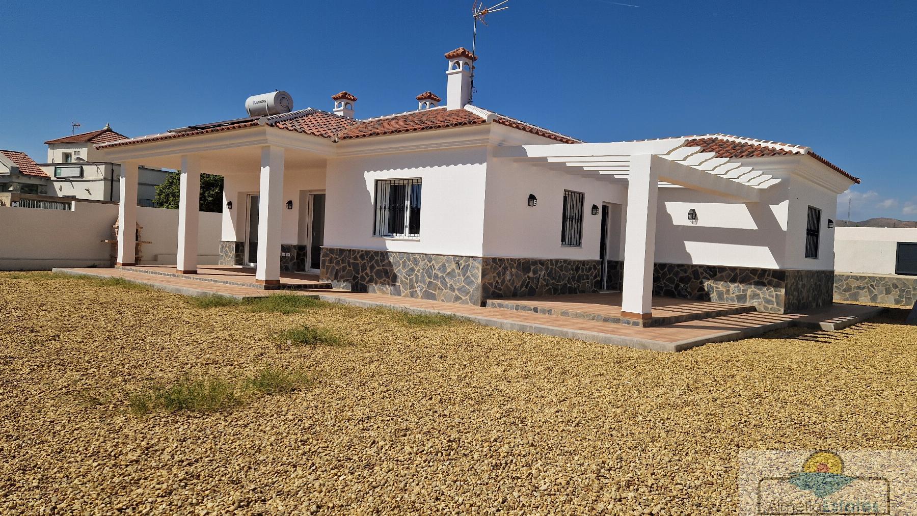 Alquiler de villa en Arboleas