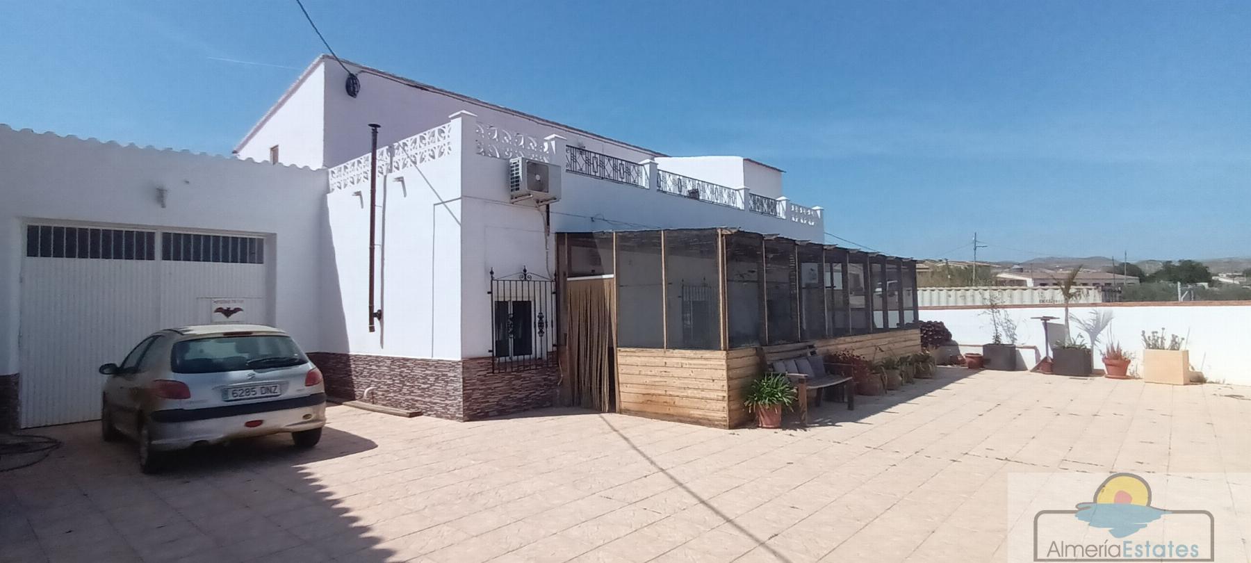 Venta de villa en Huércal-Overa